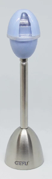 GEFU Eierköpfer Mit Salzstreuer In Blau 3 GEFU Eierköpfer Mit Salzstreuer In Blau